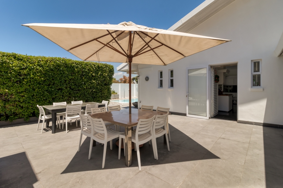 4 Bedroom Property for Sale in Briza Western Cape